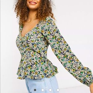 Brave Soul puff sleeve sweetheart neckline blouse